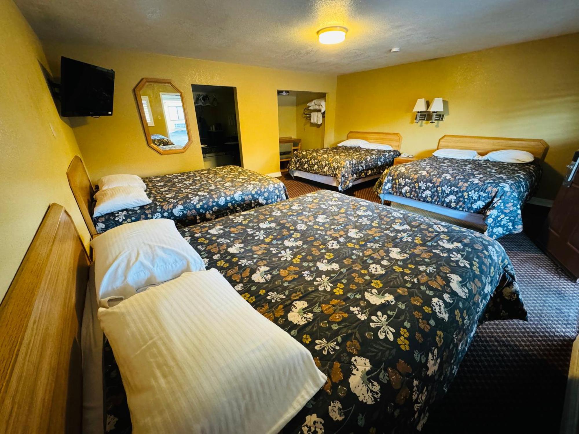 Mount Whitney Motel โลนไพน์ ภายนอก รูปภาพ